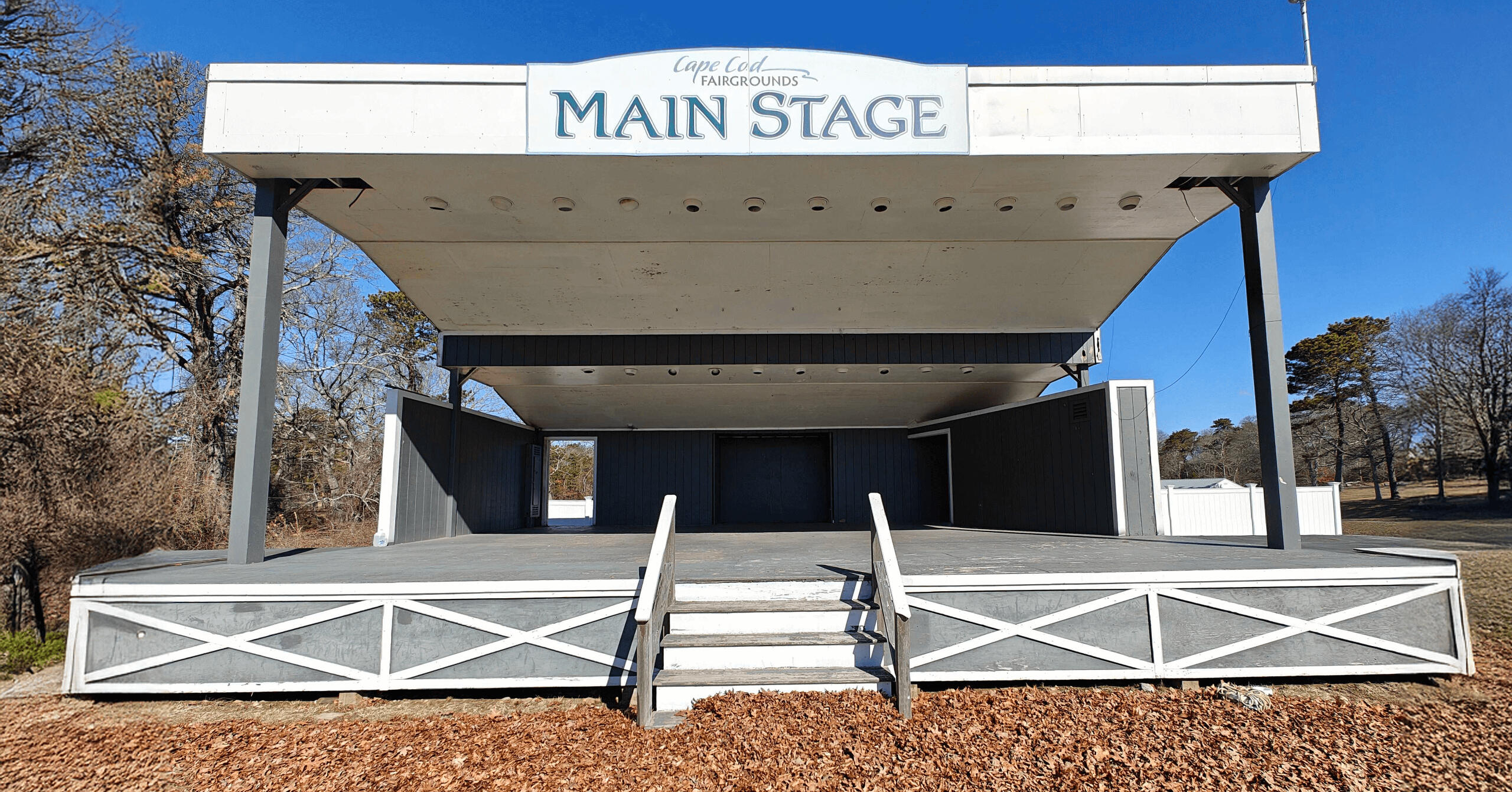 Escape to the Cape Stage